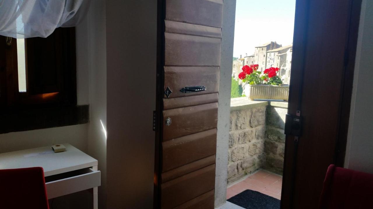 Sospesi Nel Borgo Appartement Vitorchiano Buitenkant foto