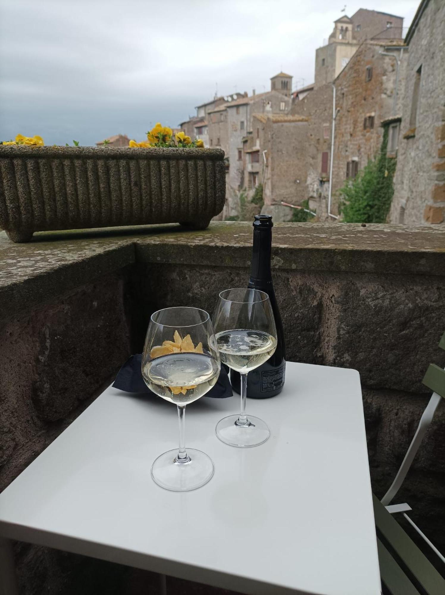 Sospesi Nel Borgo Appartement Vitorchiano Buitenkant foto
